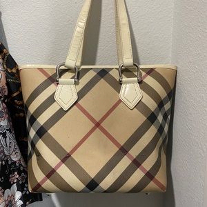 Burberry Shoulder bag